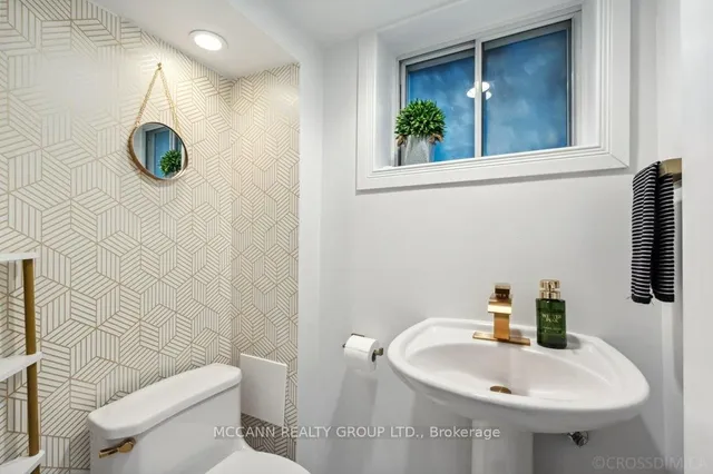 Additional image 33 of 88 Brookdale Ave