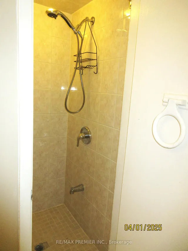 Additional image 20 of 44 Futura Dr