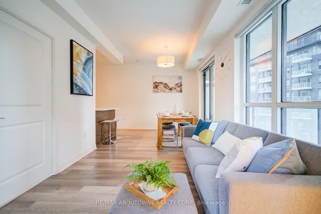 Additional image 8 of 39 Annie Craig Dr Unit 305