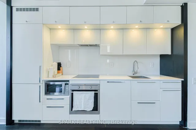 Additional image 13 of 15 Grenville St Unit 2405