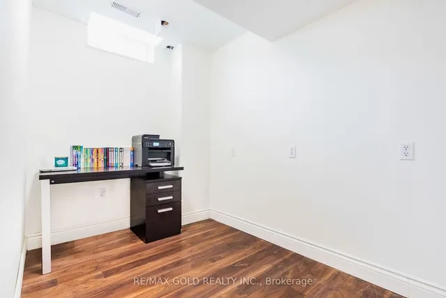 Additional image 32 of 145 Powell Dr