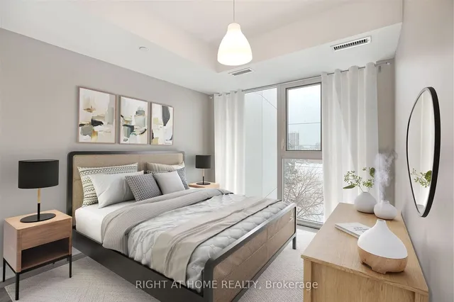 Additional image 19 of 36 Zorra St Unit 421