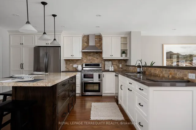 Additional image 31 of 489 Glenlake Ave