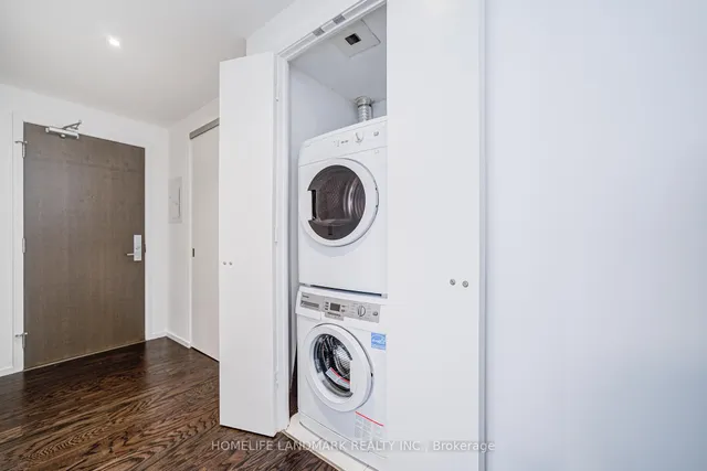 Additional image 41 of 101 Charles St Unit 3701