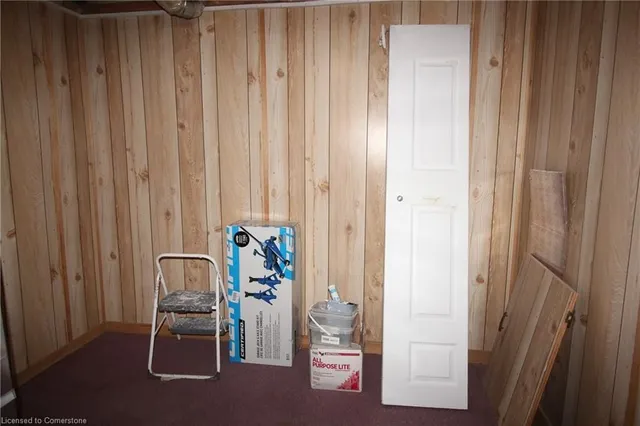 Additional image 37 of 1530 Garth St