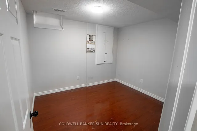 Additional image 19 of 17 Flatfield Way