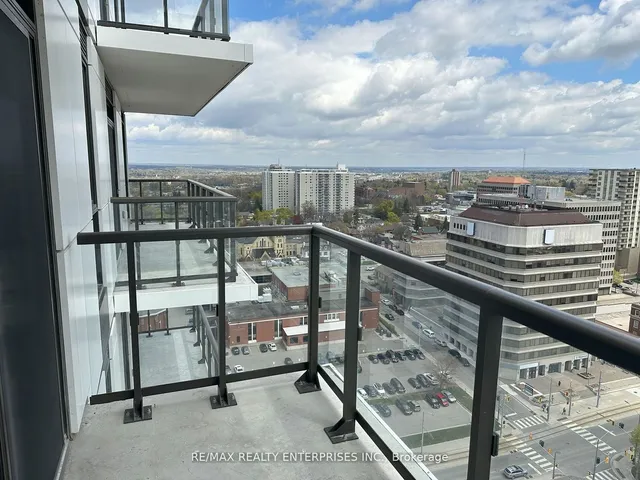 Additional image 10 of 55 Duke St Unit 1904