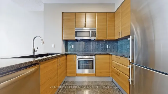 Additional image 6 of 1 Avondale Ave Unit 910