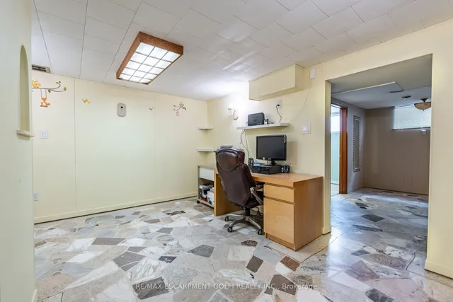 Additional image 27 of 16 Gatineau Dr