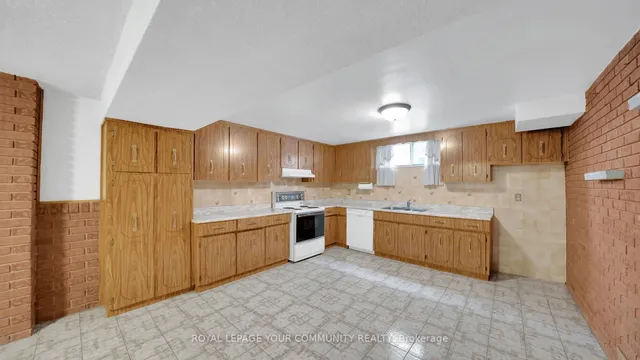 Additional image 22 of 103 Beckett Ave