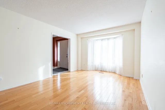 Additional image 5 of 7 Creekwood Pl