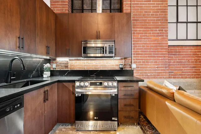 Additional image 7 of 68 Broadview Ave Unit 115