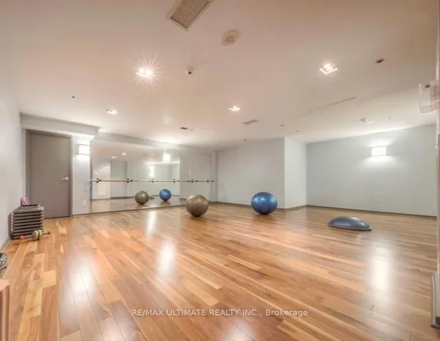 Additional image 20 of 231 Fort York Blvd Unit 228