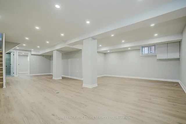 Additional image 29 of 8 Bellvare Cres