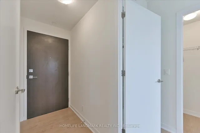 Additional image 6 of 2221 Yonge St Unit 4003