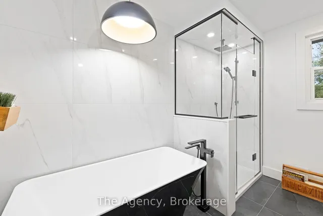 Additional image 33 of 140 Chancery Dr