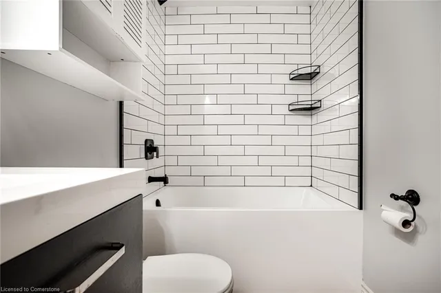 Additional image 23 of 28 Victoria Ave Unit 314