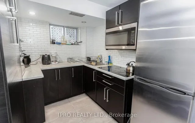 Additional image 44 of 103 Allingham Gdns