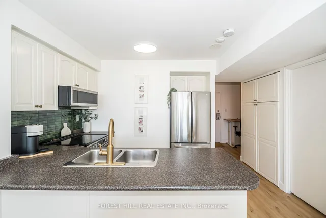 Additional image 6 of 650 Queens Quay Unit 608
