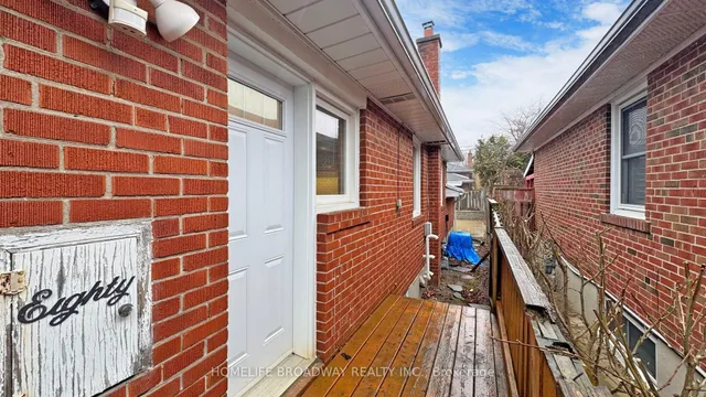 Additional image 50 of 80 Kencliff Cres