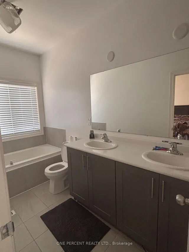 Additional image 10 of 42 Adventura Rd