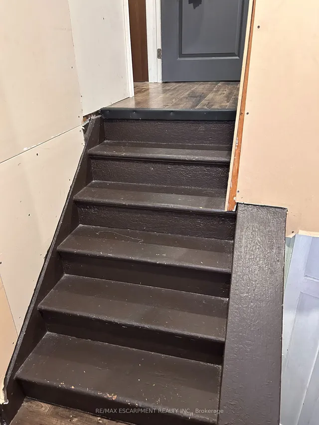 Additional image 15 of 372 Beach Rd