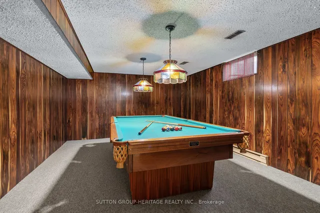 Additional image 38 of 38A Deep Dene Dr