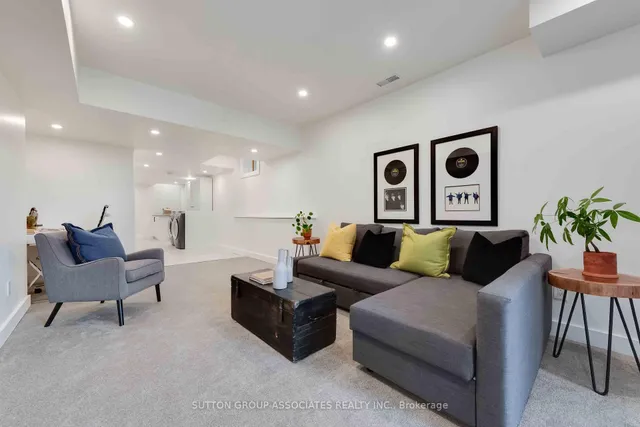 Additional image 10 of 452 Lauder Ave