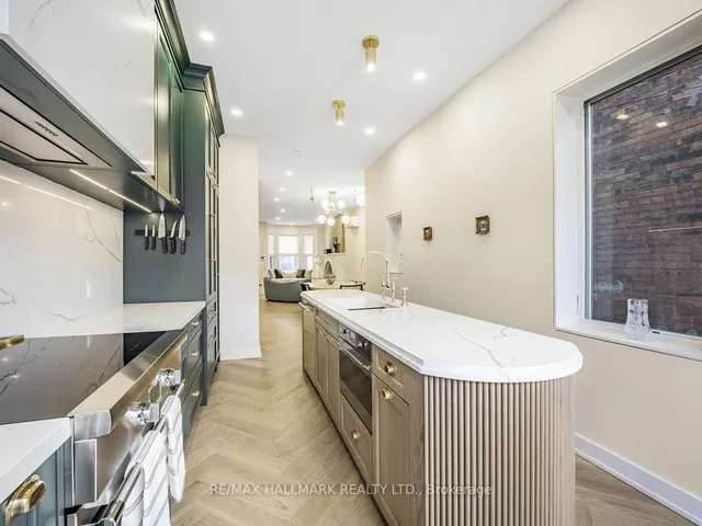 Additional image 11 of 40 Fuller Ave