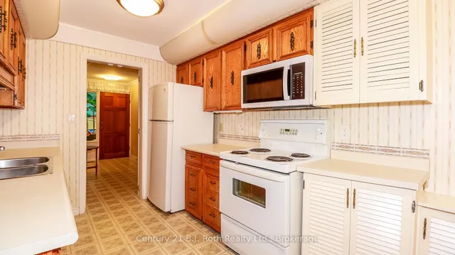 Additional image 22 of 25 Redstone Path