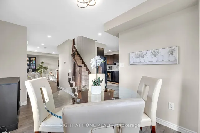 Additional image 17 of 105 Bond Head Crt