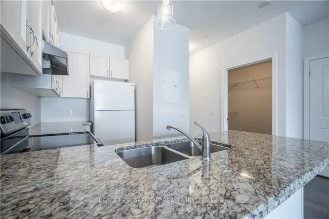 Additional image 14 of 95 Wilson St Unit 204