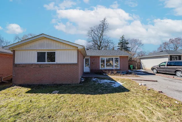 24 Evesham Cres