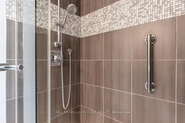 Additional image 11 of 3045 New St Unit 11