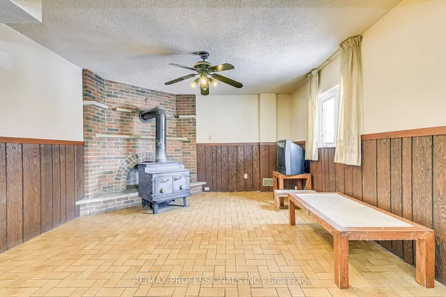 Additional image 30 of 2314 Sheppard Ave