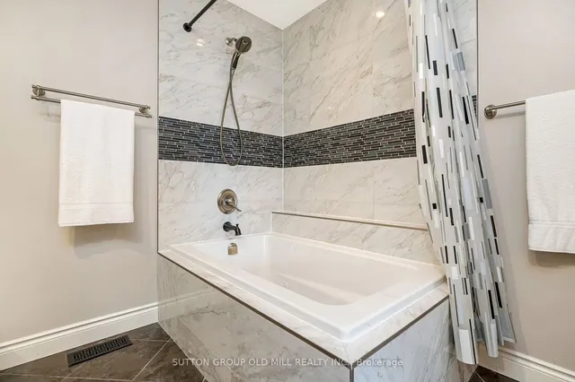 Additional image 21 of 17 Miller Dr