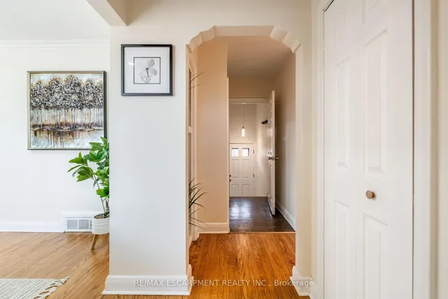 Additional image 10 of 2305 Wagner Cres