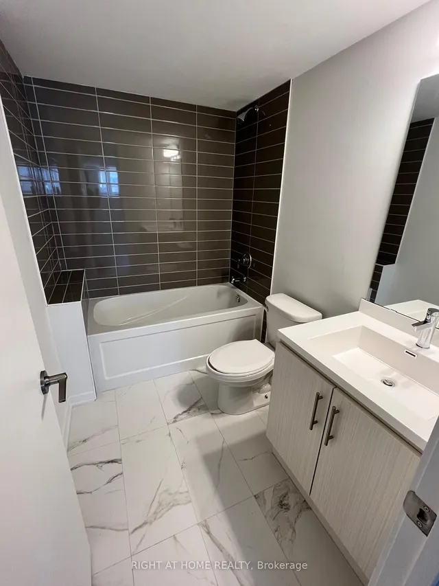 Additional image 13 of 225 Birmingham St Unit 149