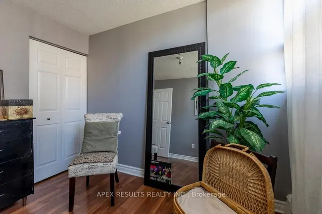 Additional image 33 of 1950 Main St Unit 405