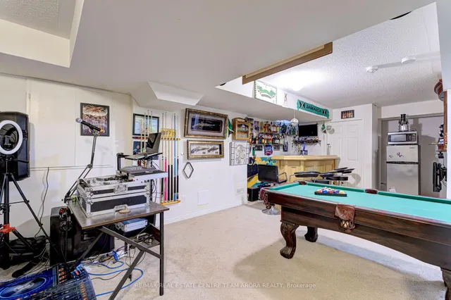 Additional image 38 of 24 Cookview Dr