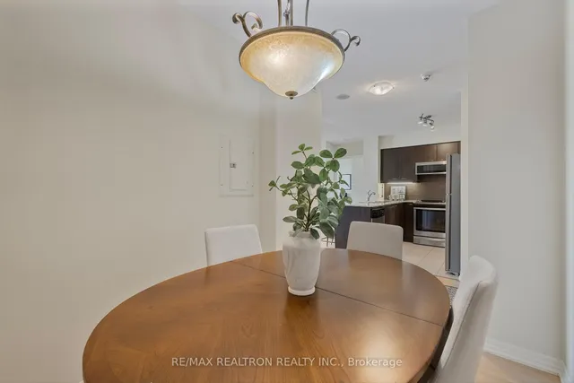 Additional image 16 of 1403 Royal York Rd Unit 508