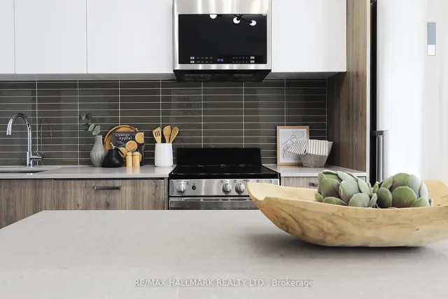 Additional image 13 of 1787 St. Clair Ave Unit 1111