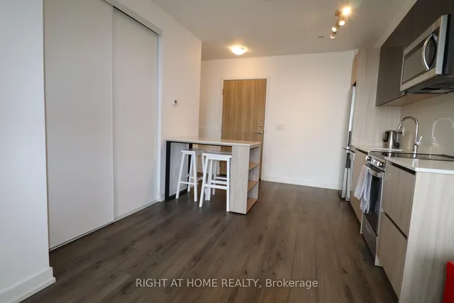 Additional image 26 of 3100 Keele St Unit 612