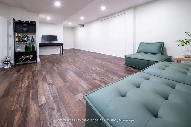 Additional image 25 of 60 Sundance Cres