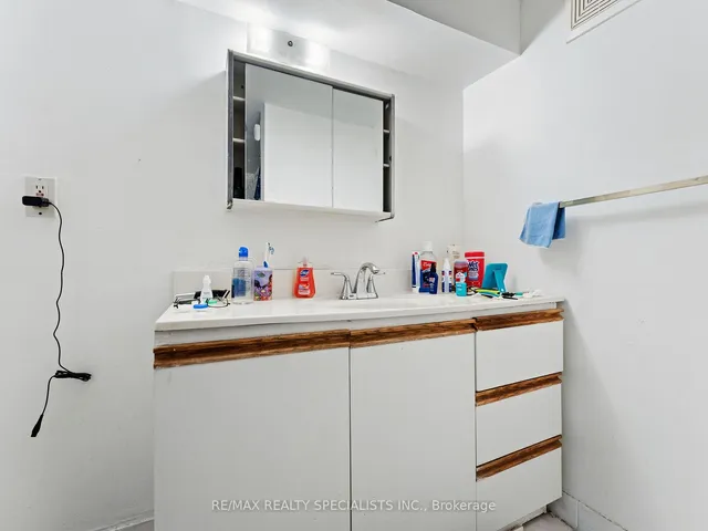 Additional image 38 of 6 Ravenrock Crt