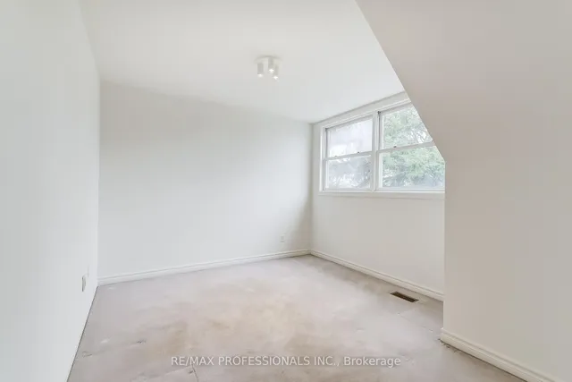 Additional image 20 of 7 Jeff Dr