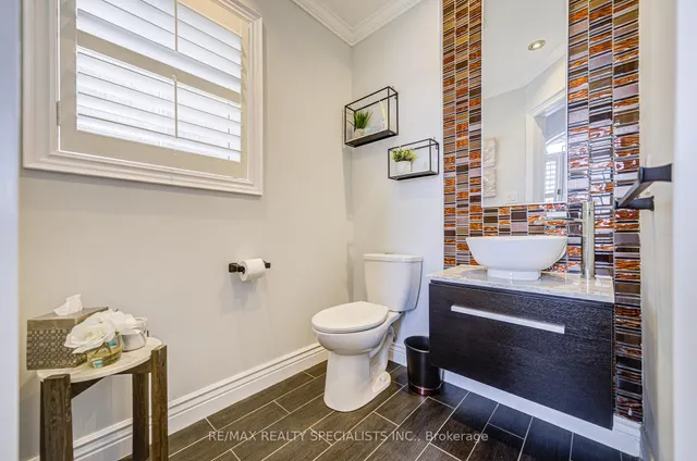 Additional image 18 of 82 Yellow Avens Blvd