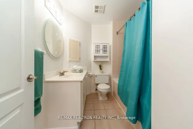 Additional image 25 of 555 Yonge St Unit #309