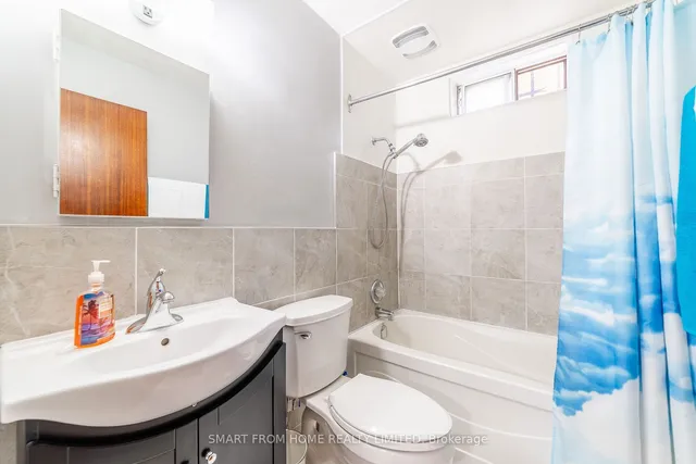 Additional image 28 of 58 Brandon Ave