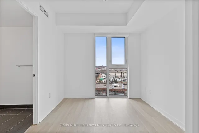 Additional image 11 of 500 Wilson Ave Unit 923